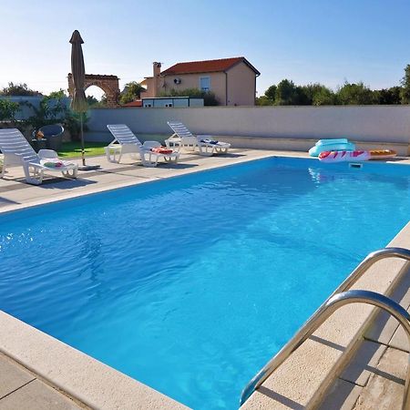 Apartment Tony With Private Pool Sukošan Εξωτερικό φωτογραφία